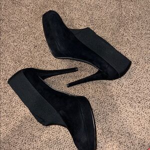 Stuart Weitzman Great Neck Suede Ankle Booties size 11